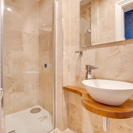 4 Bed In Whitby Oc-W1002 Feriehus